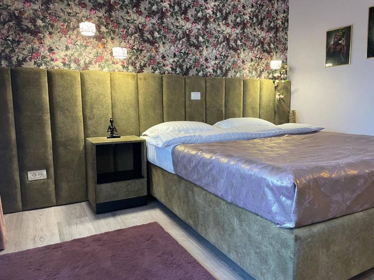 Central Luxury Apartment With City View Brașov Exterior foto